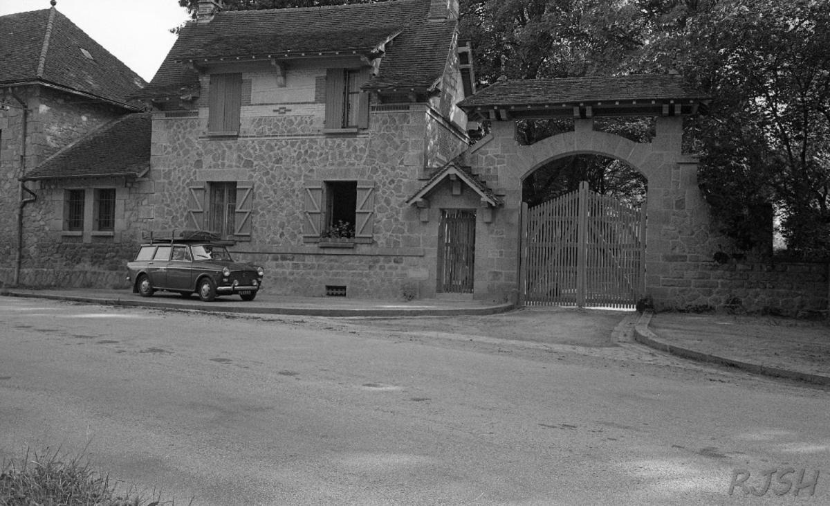 Chambres D'Hotes-Chateau Constant Bessines-sur-Gartempe Exteriör bild