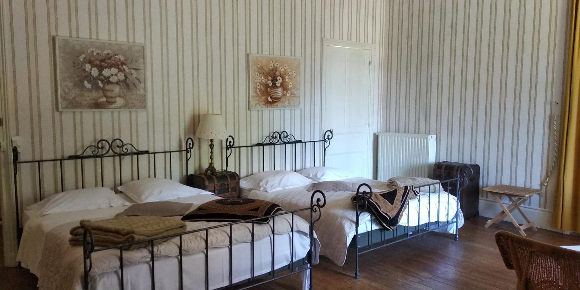 Chambres D'Hotes-Chateau Constant Bessines-sur-Gartempe Exteriör bild