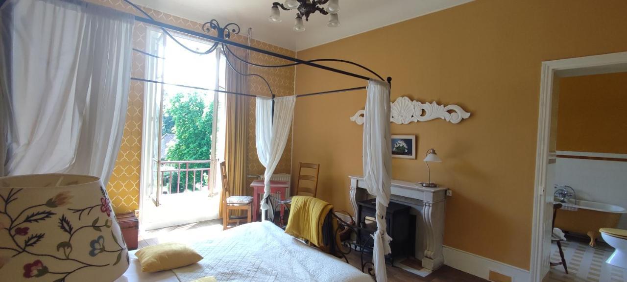 Chambres D'Hotes-Chateau Constant Bessines-sur-Gartempe Exteriör bild